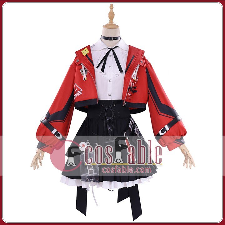 Ikan Requiem Cosplay
