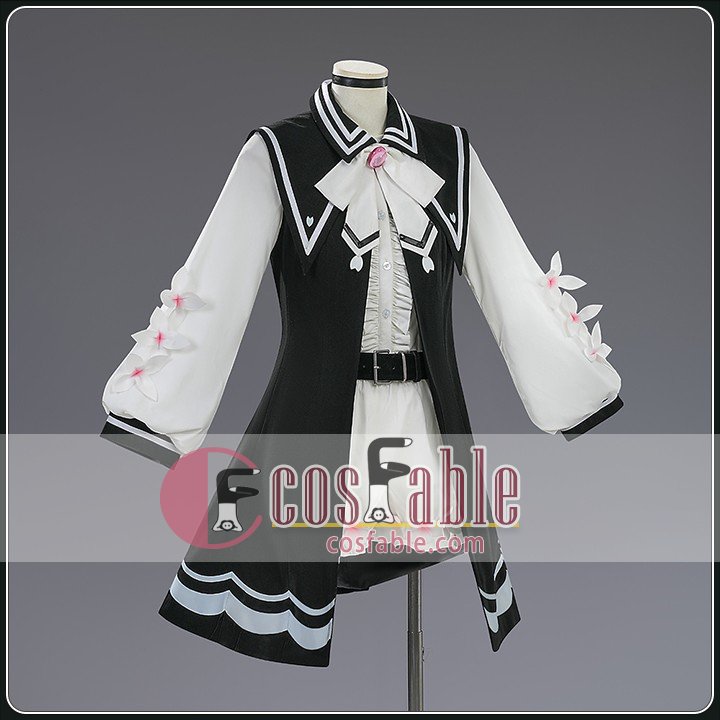 Sakuraba Emma Outfit